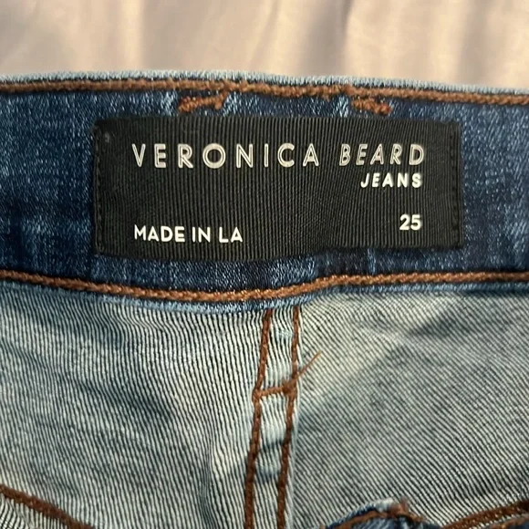 ❤️Veronica Beard Ryleigh Slim Straight Jeans❤️ - Picture 4 of 8